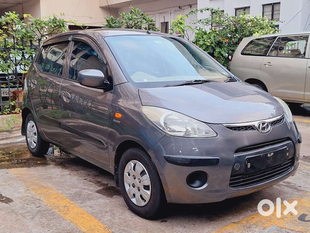 Hyundai I10 Sportz At, 2010, Petrol