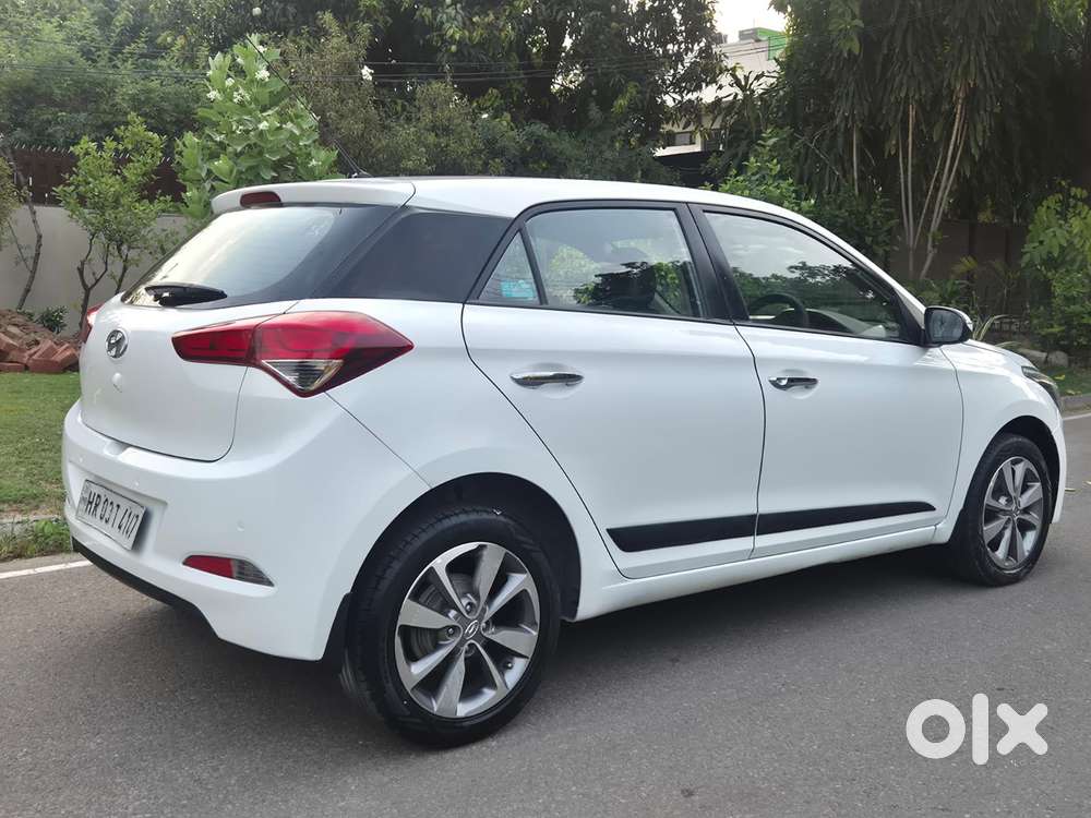 Hyundai I20 1.4 Asta (o) Crdi, 2015, Diesel