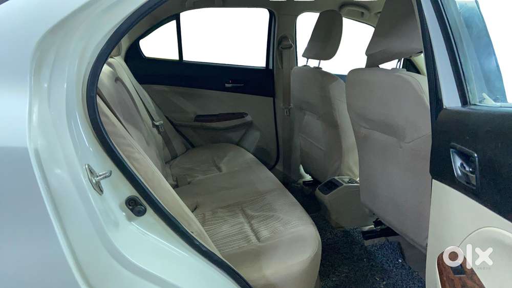 Maruti Suzuki Swift Dzire Zdi + Amt, 2017, Diesel