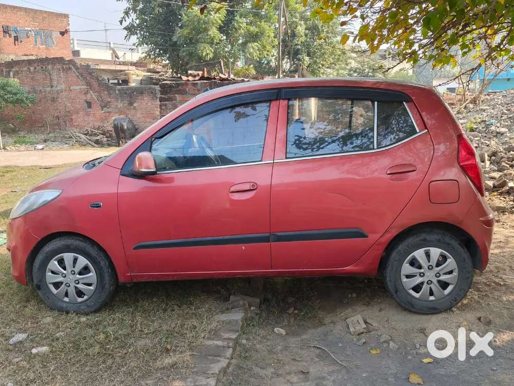 Hyundai I10 2011 Cng & Hybrids Well Maintained