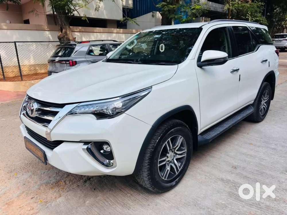 Toyota Fortuner 4x2 At 2.8 Diesel, 2020, Diesel