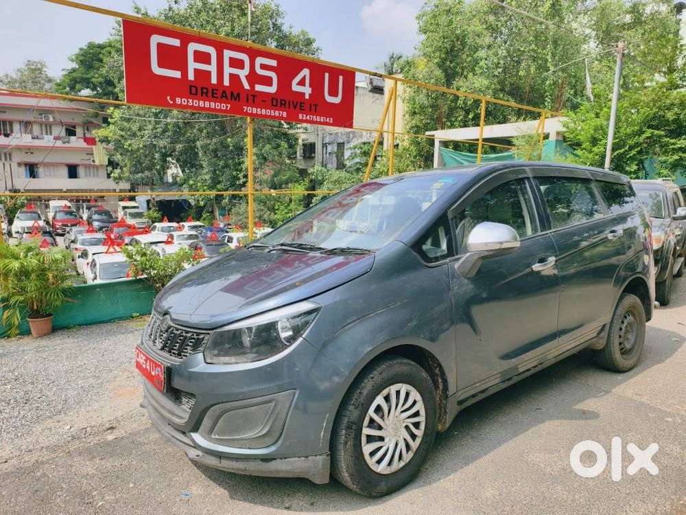 Mahindra Marazzo M2, 2019