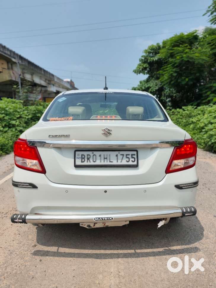 Maruti Suzuki Dzire 1.2 Vxi Cng, 2023, Cng & Hybrids