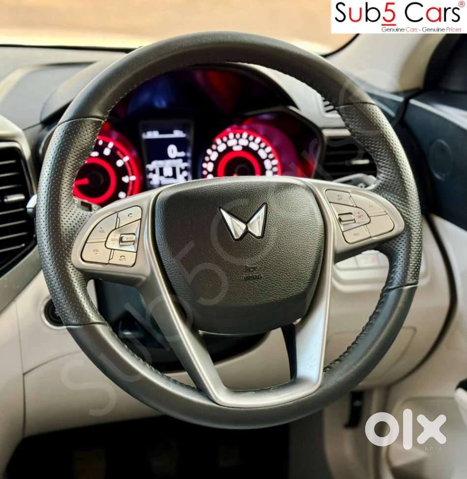 Mahindra Xuv300 W8 Option, 2024, Petrol