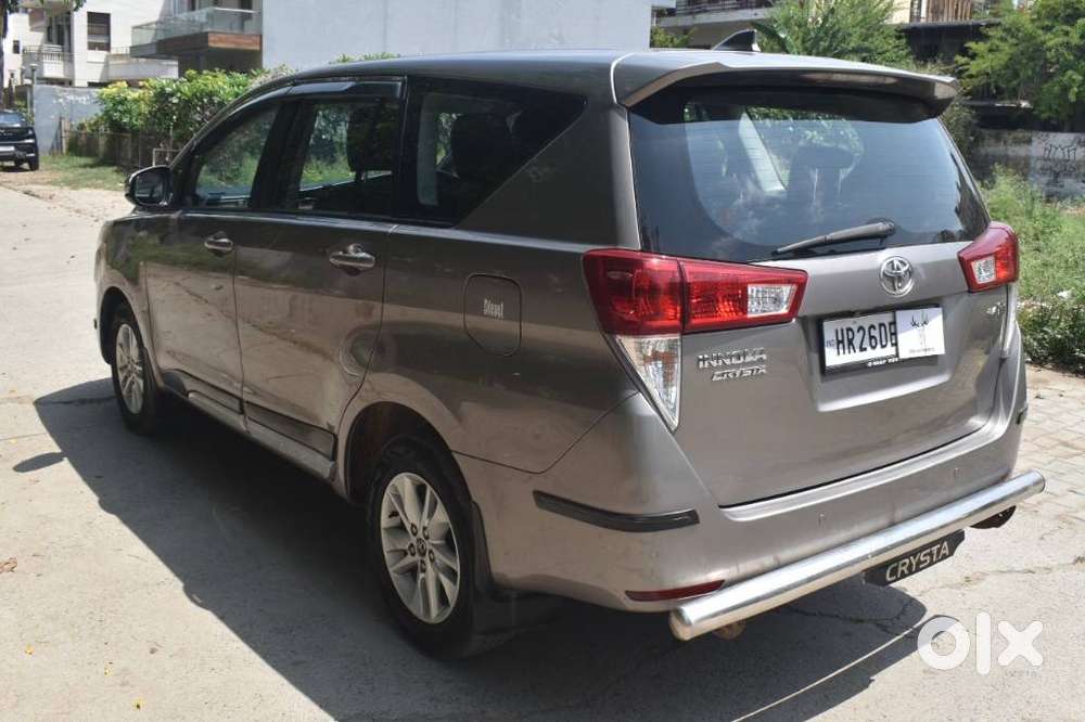 Toyota Innova Crysta 2.4 G Mt, 2017, Diesel