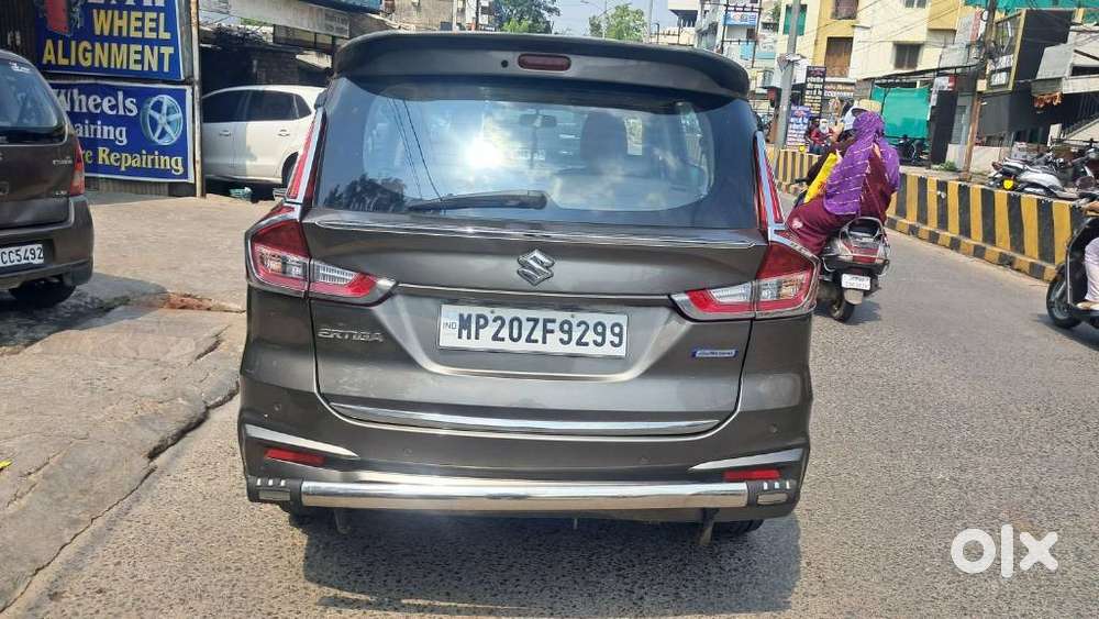 Maruti Suzuki Ertiga 1.5 Zxi Plus Shvs, 2023, Petrol