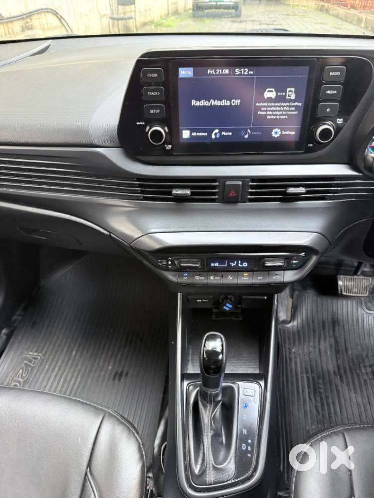 Hyundai I20 Sportz 1.2 Ivt, 2023, Petrol