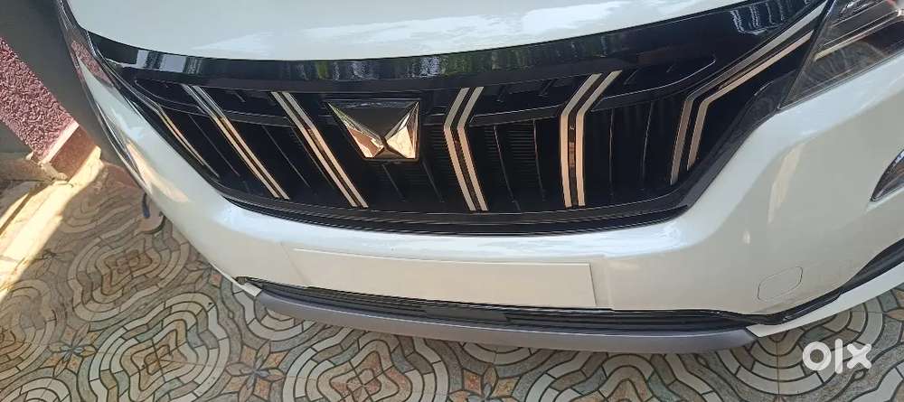 Mahindra Xuv700 2023 Diesel 12500 Km Driven