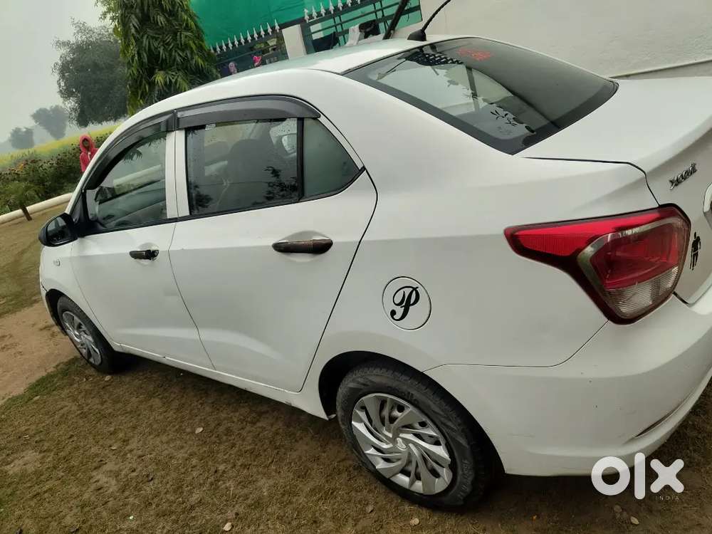 Hyundai Xcent 2016 Petrol Well Maintained