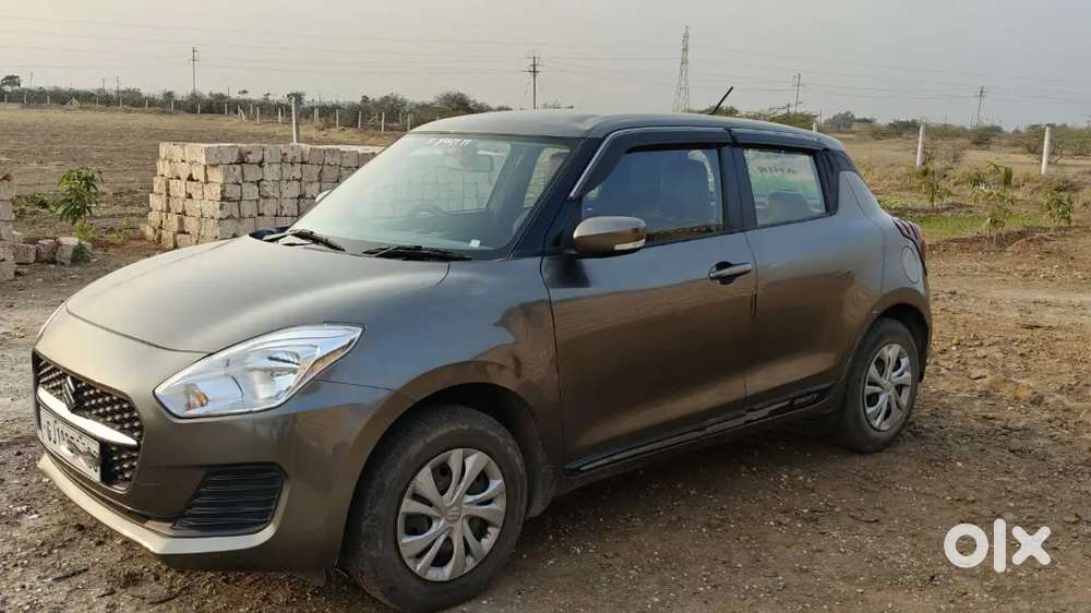 Maruti Suzuki Swift Vxi 2021