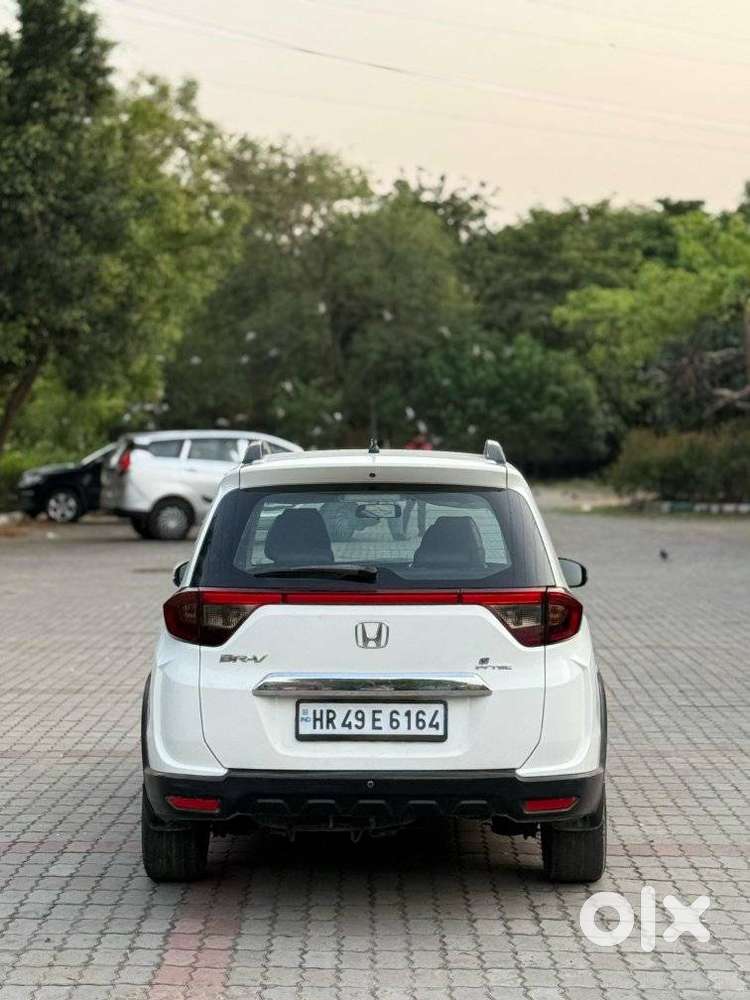 Honda Br-v I-vtec V Mt, 2016, Petrol