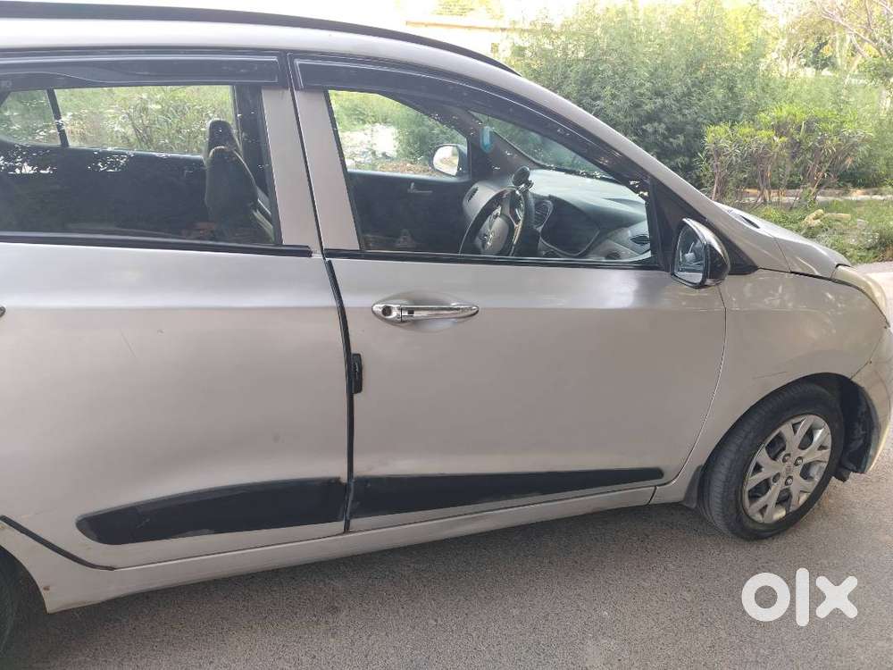 Grand I10 Sports Varient