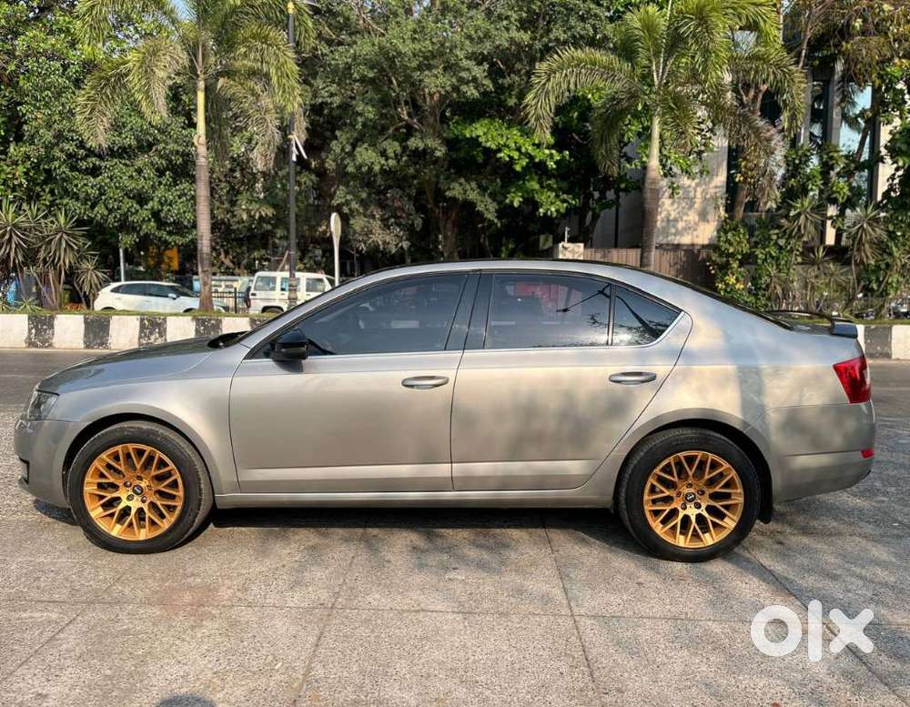 Skoda Octavia 1.8 Tsi At L K, 2015, Petrol