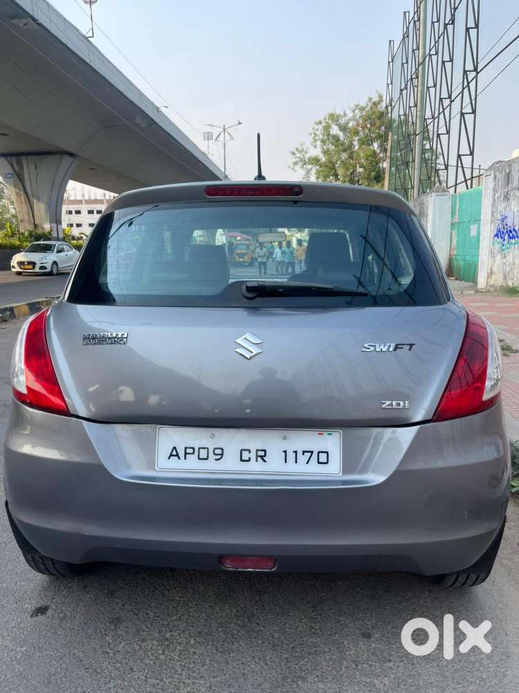 Maruti Suzuki Swift Ddis Zdi, 2013, Diesel