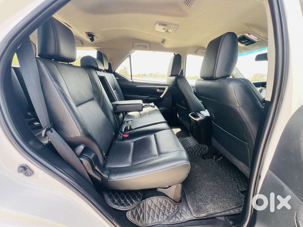 Toyota Fortuner 4x2 At 2.8 Diesel, 2024, Diesel