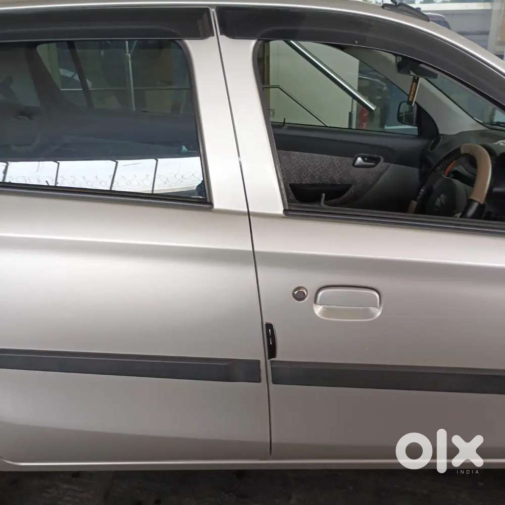 Alto800 Scratch Less 13800 Km Driven With Touch Screen Music System