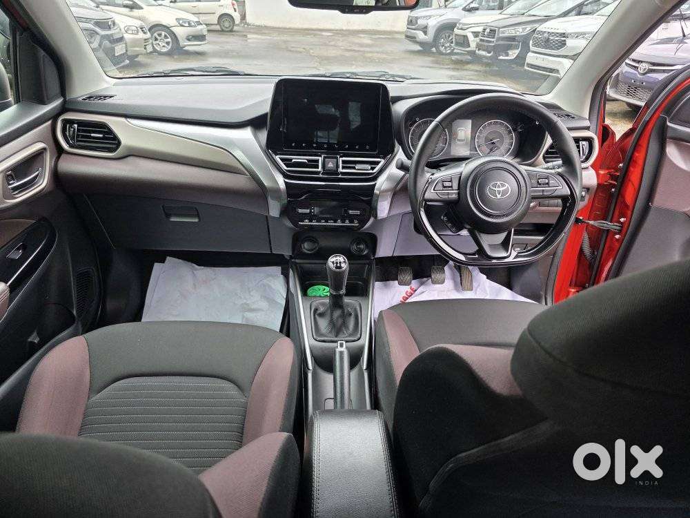 Toyota Urban Cruiser Taisor V 1.0 Petrol Mt, 2024, Petrol