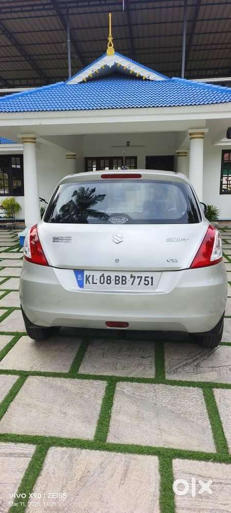 Maruti Suzuki Swift 1.2 Vxi (o), 2013, Petrol