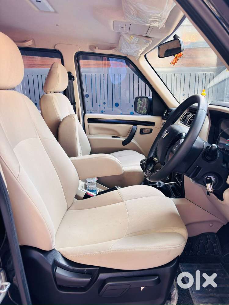 Mahindra Scorpio S11 Mt 7s, 2024, Diesel
