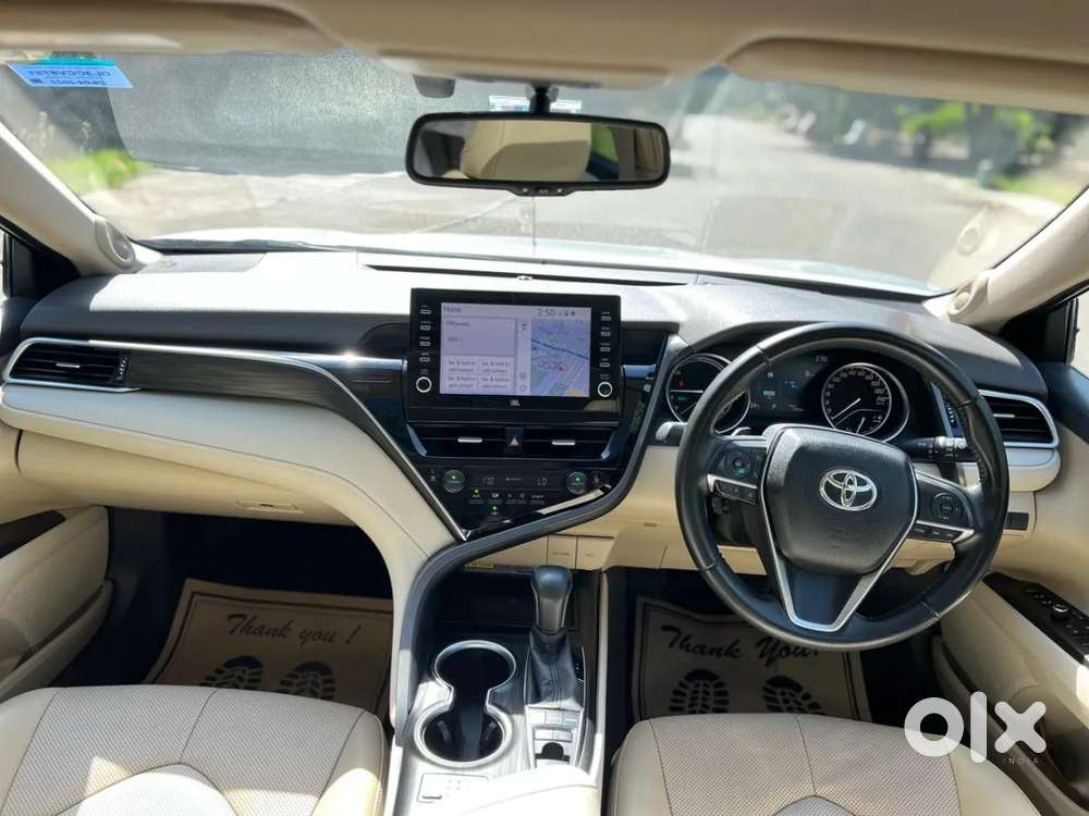 Toyota Camry Hybrid, 2022, Petrol