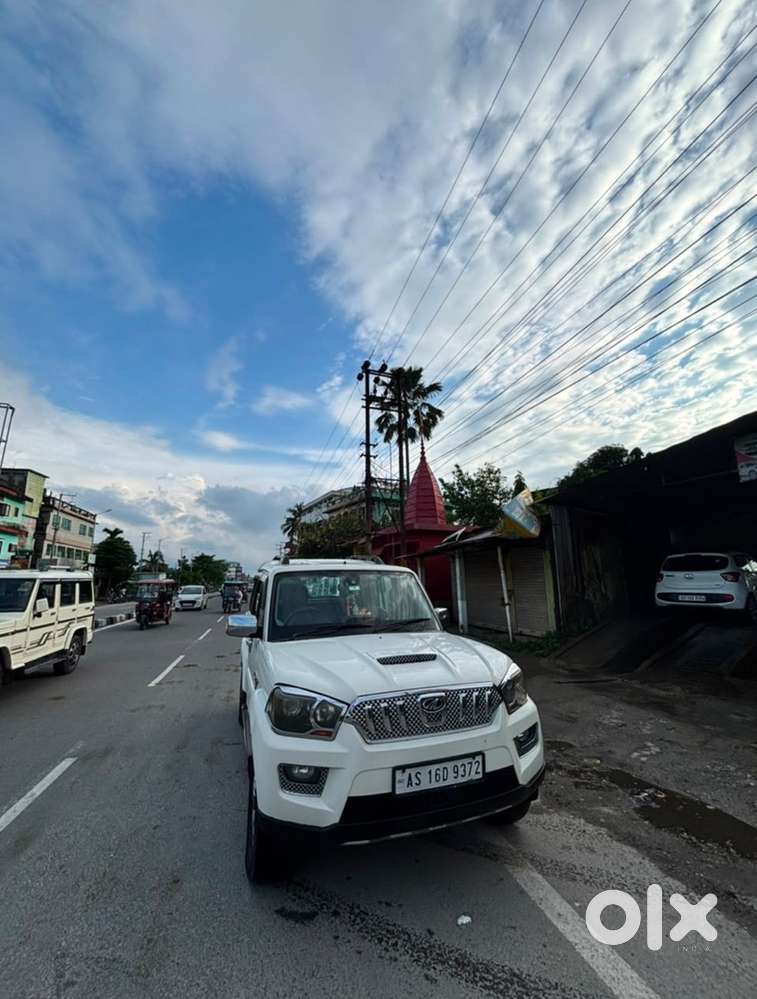 Mahindra Scorpio 2015