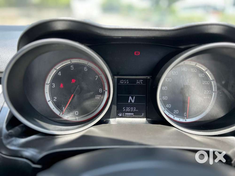 Maruti Suzuki Swift 2018 Amt Zxi, 2020, Petrol