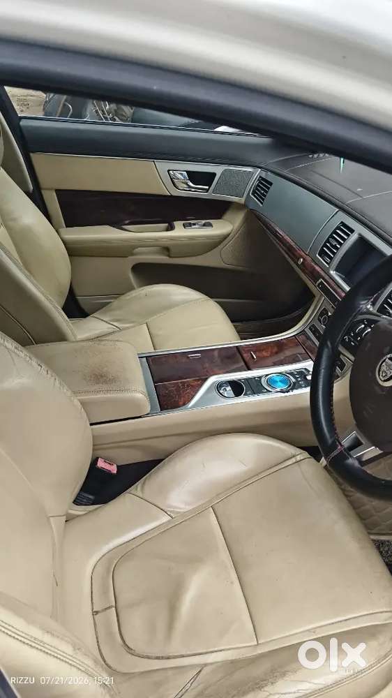 Jaguar Xfs Diesel 2012 Year