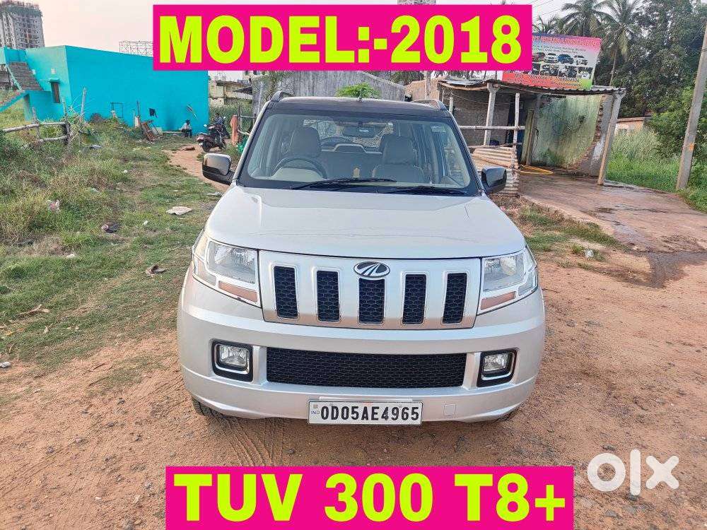 Mahindra Tuv 300 T8, 2018, Petrol