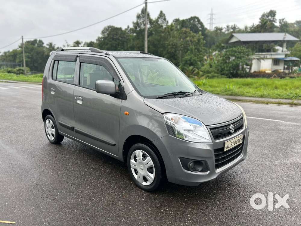 Maruti Suzuki Wagon R Vxi 1.0, 2017, Petrol