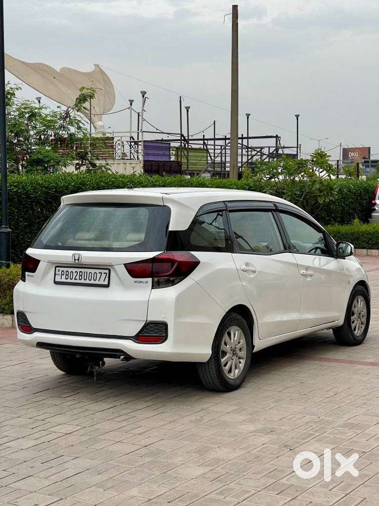 Honda Mobilio, 2014, Diesel