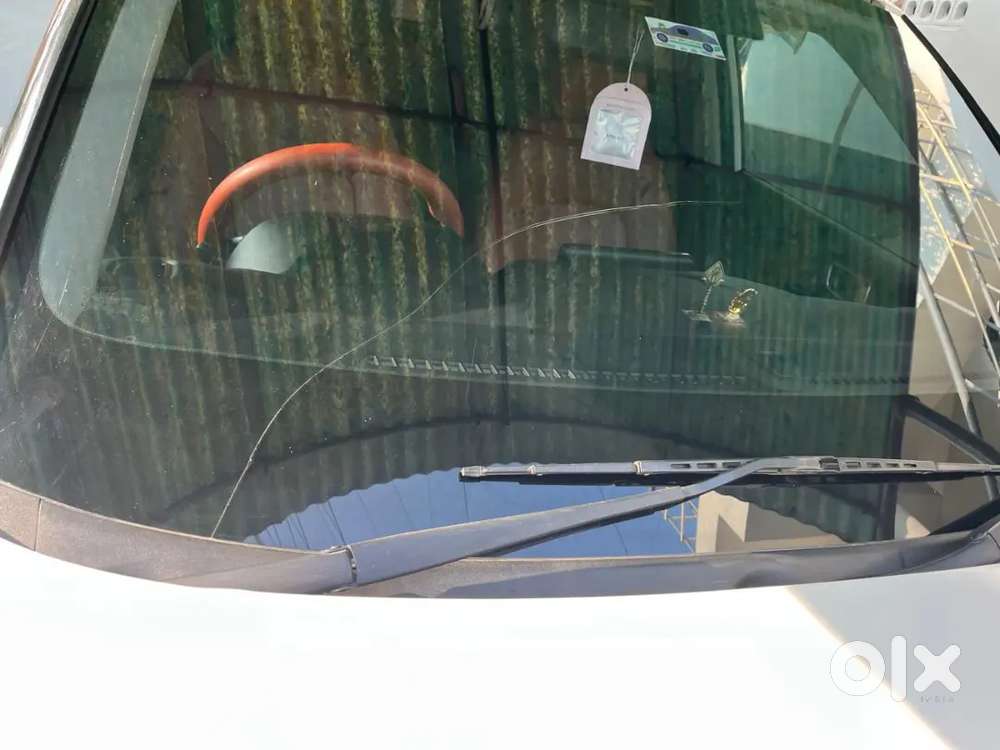 Hyundai Venue Petrol Mt 2024