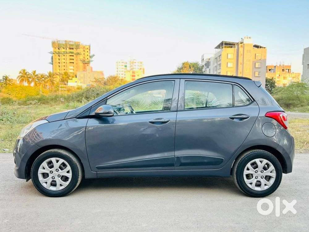 Hyundai Grand I10 2013-2016 Sportz, 2015, Petrol