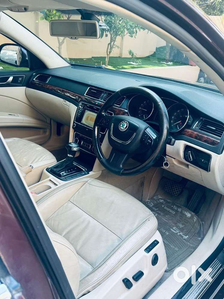 Skoda Superb 2011 Diesel Well Maintained