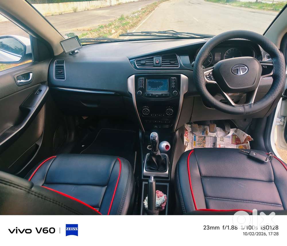 Tata Bolt Quadrajet Xt, 2016, Petrol