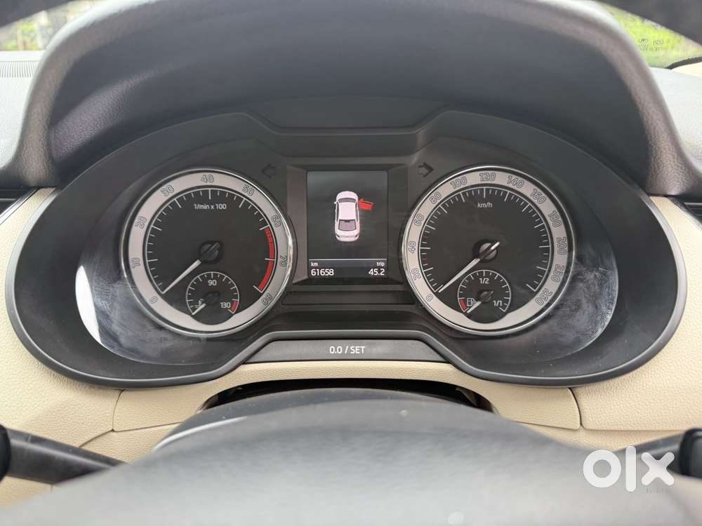 Skoda Octavia 2.0 L K Tsi At, 2018, Petrol