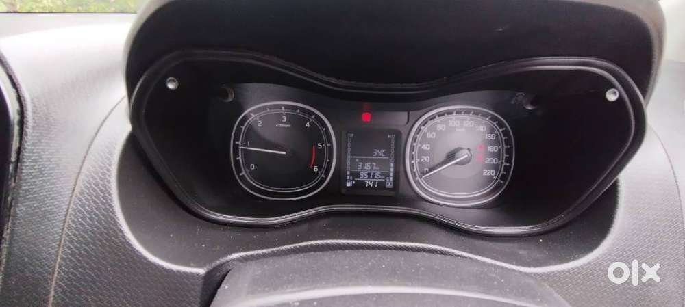 Maruti Suzuki Brezza Zdi+ Dual Tone, 2018, Diesel