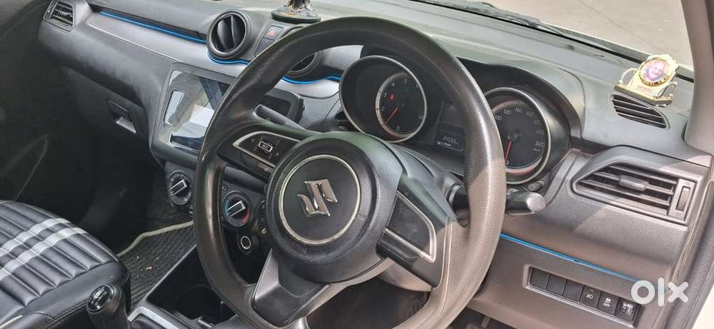 Maruti Suzuki Swift Petrol 2023