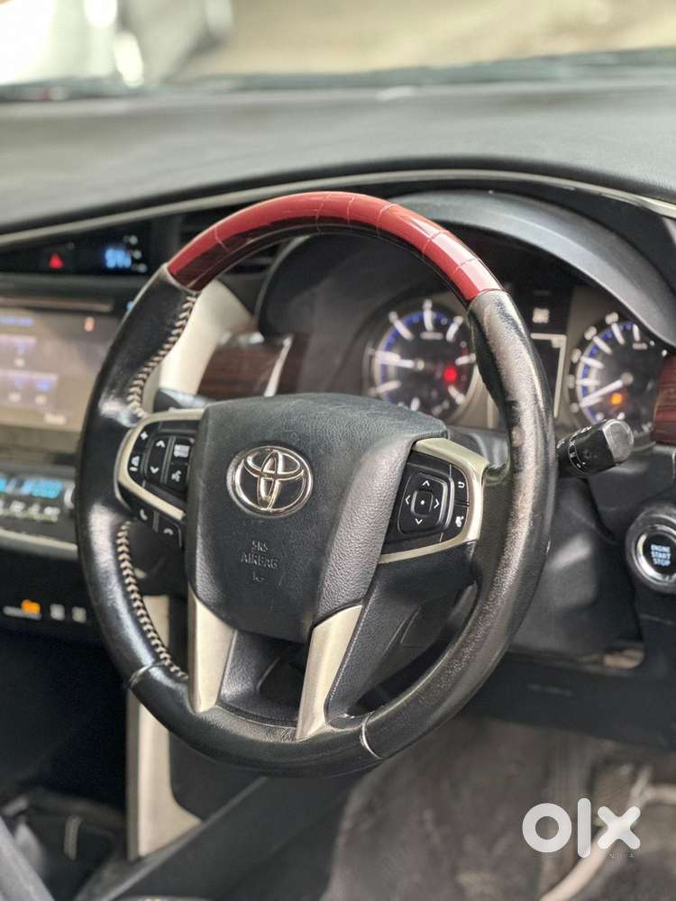 Toyota Innova Crysta 2.4 V, 2017, Diesel