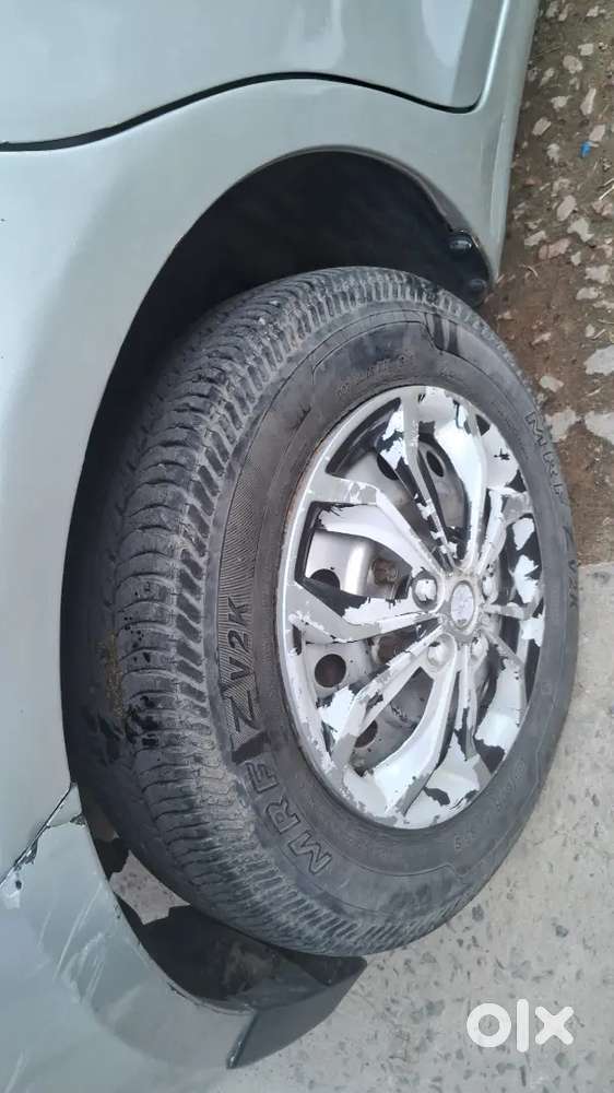 Maruti Suzuki Swift 2012