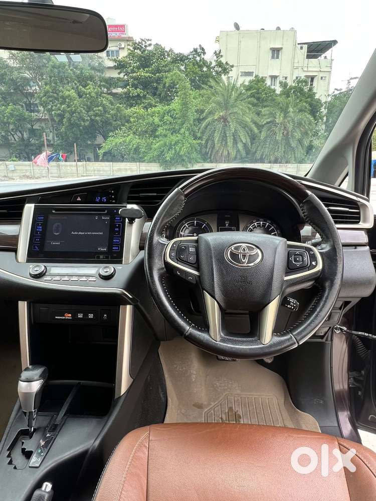 Toyota Innova Crysta 2.8 Zx At, 2017, Diesel