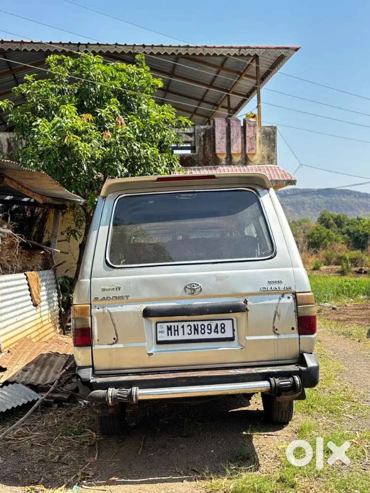 Toyota Qualis 2005 Diesel Well Maintained