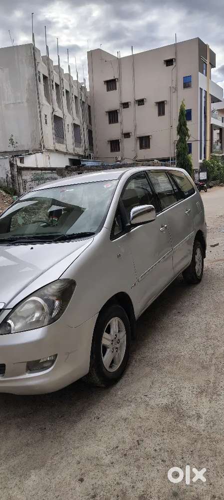 Toyota Innova 2006 Diesel 170000 Km Driven Good Condition Showroom Tra