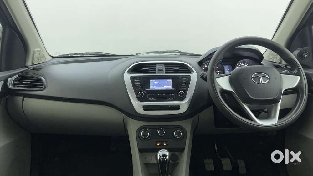 Tata Tiago 1.2 Revotron Xt, 2017, Petrol