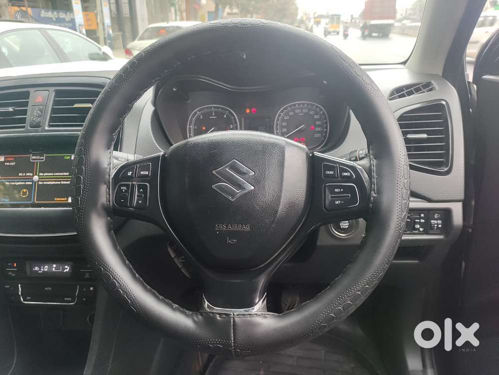 Maruti Suzuki Brezza Zdi+ Dual Tone, 2018, Diesel