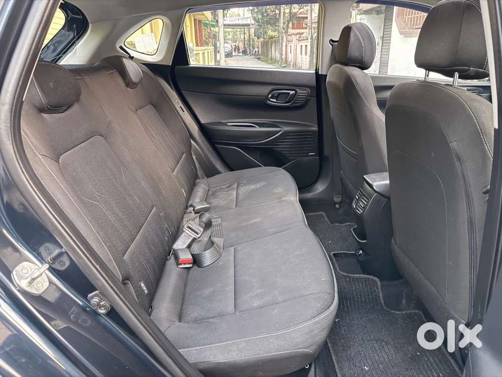 Hyundai New I20 1.2 Asta Mt Dual Tone, 2023, Petrol