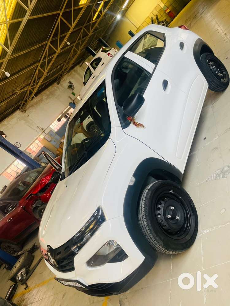 Renault Kwid Petrol Manual 2023- 2024