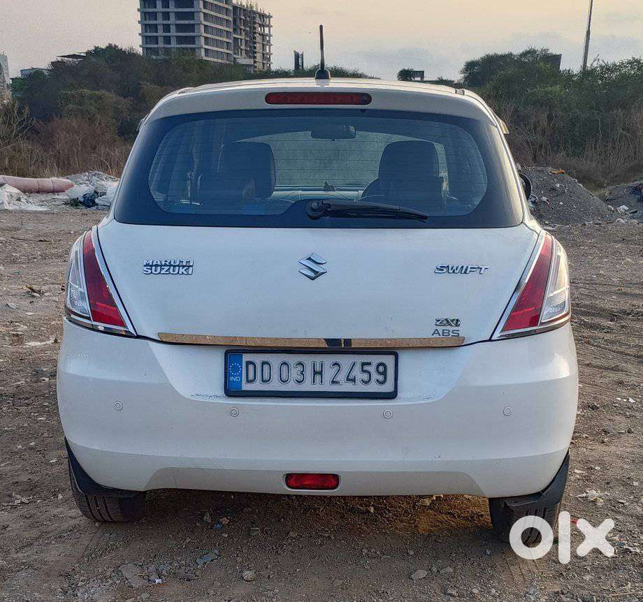 Maruti Suzuki Swift Amt Zxi Plus, 2015, Petrol