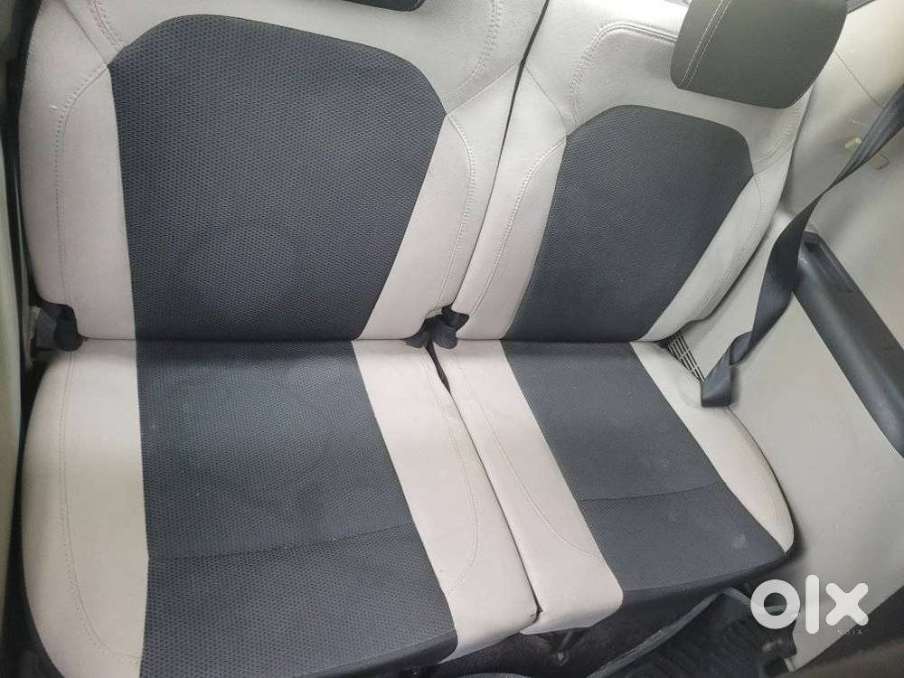 Renault Triber Rxt, 2020, Petrol
