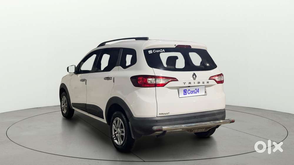 Renault Triber Rxt, 2022, Petrol