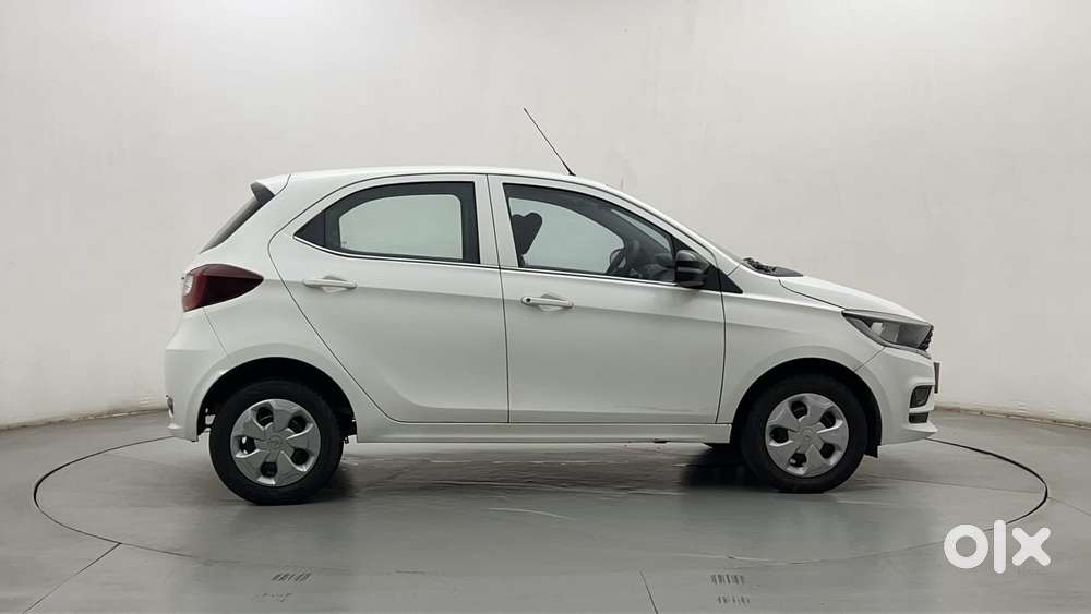 Tata Tiago 1.2 Revotron Xt Cng, 2022, Cng & Hybrids